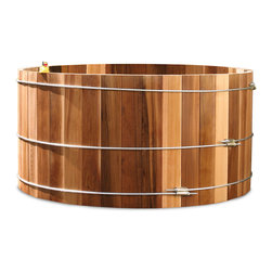 6' x 3' Western Red Cedar hot tub. - Hot Tub And Pool Accessories