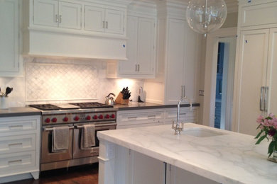 Kitchen photo in New York