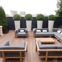 Modern deck