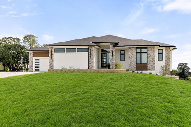 Exterior home idea in Other