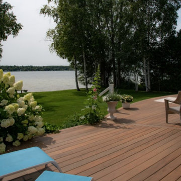 Lovely & Low-Maintenance Lakeside Deck