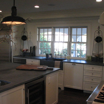 A 2016 kitchen comes home to a circa 1711 cape