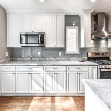 D.C. Kitchen w/ Island Riser