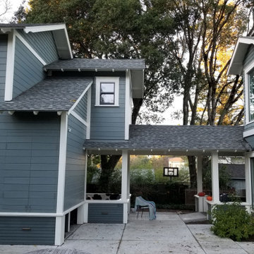view of breezeway connecting the office to the house, office is on the left