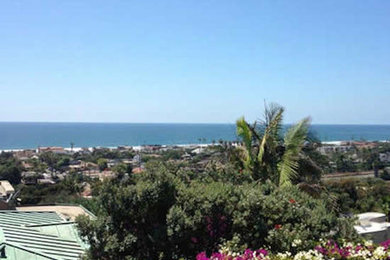 Example of a backyard pool fountain design in San Diego