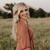 Julie Parker's photo