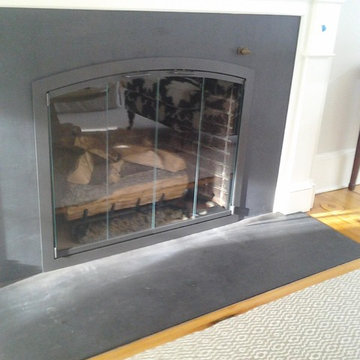 Glass fireplace doors