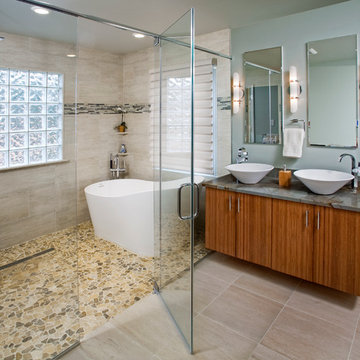 Contemporary Spa: Wayne, PA