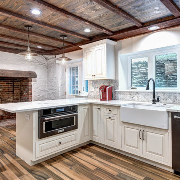 Exposed Wood Beams and Rafters