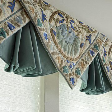 Casual Valances for a Country Home