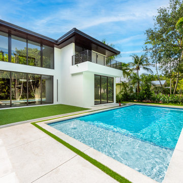 Contemporary Home - 10