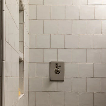 Warm Neutral Tile Shower with Built-In Niche