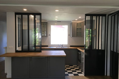 Trendy kitchen photo in Other
