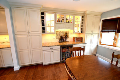 Inspiration for a timeless kitchen remodel in Philadelphia