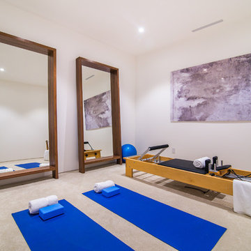 Beverly Hills Hillside Residence