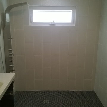 Gavin Master Bath