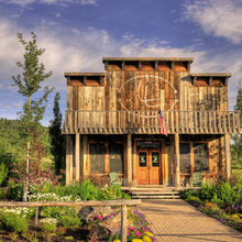 Barndominium Saloon