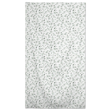 Loose Floral Pattern Green 58x102 Tablecloth