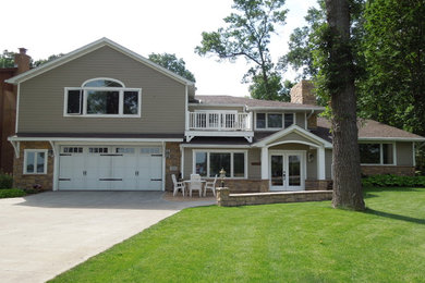 Example of an arts and crafts exterior home design in Minneapolis