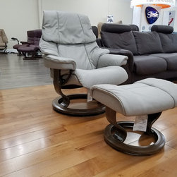 Stressless Reno Recliner - Recliner Chairs