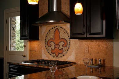 Photo of a traditional kitchen in Cincinnati.