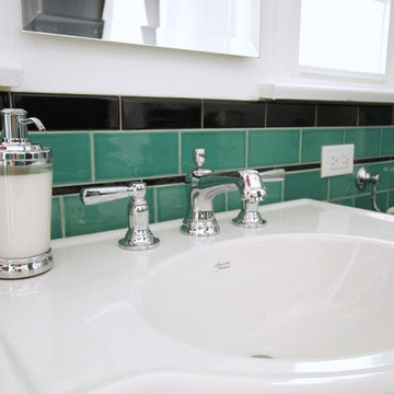 Pasadena Green Guest Bathroom