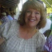 Lorie Rader Dotys foto