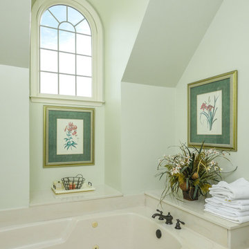 New Picture Window in Magnificent Bathroom - Renewal by Andersen Georgia