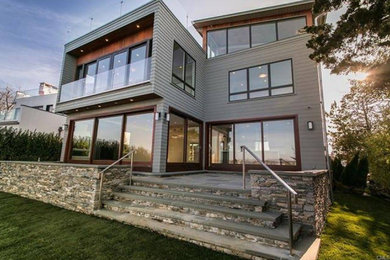 Saugatuck House