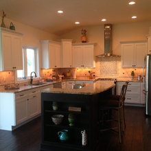 KITCHEN/FAMILY ROOM/DINETTE COLOR