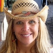 Angie Dastics foto