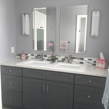 Ricci guest bathroom