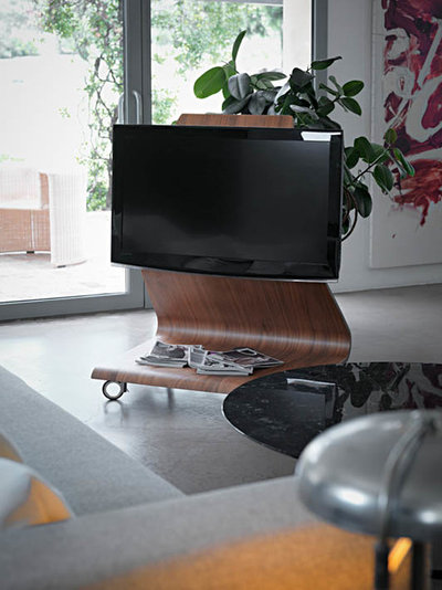 Tv: quale soluzione scegliere per integrarla nella zona living Porta tv strani