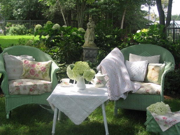 Стиль шебби-шик Сад by Aiken House & Gardens