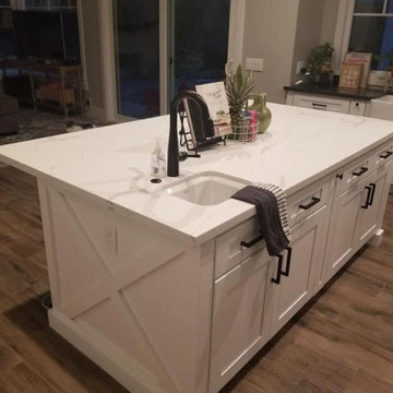 Modern Farmhouse Kitchen + Mudroom