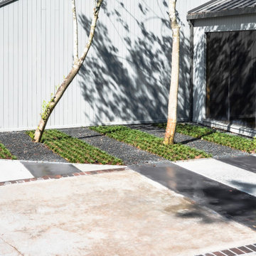 Piney Point Contemporary Curb Appeal