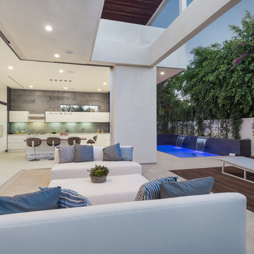 Contemporary Patio