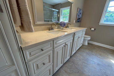 Example of a bathroom design in Other