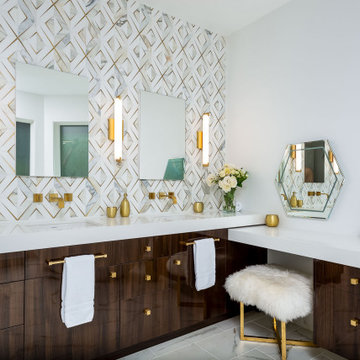 West Eugene Luxury Bath