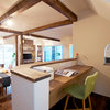 小さな場所を上手に活用してつくる、便利なワークスペース