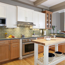 Oak cabinet kitchen updates