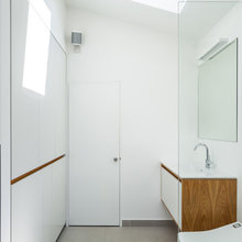 Mum's bathroom/ensuite