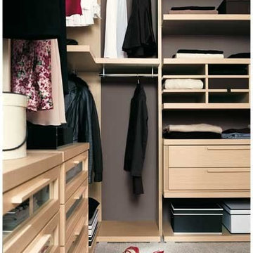 Custom Luxury Closets