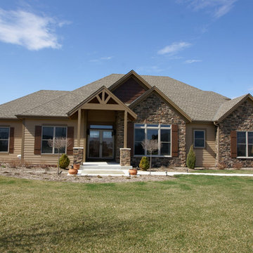 PINE HAVEN (PARADE MODEL)