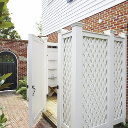 Custom Outdoor Shower Enclosure with Inlaid Lattice - Outdoor Showers