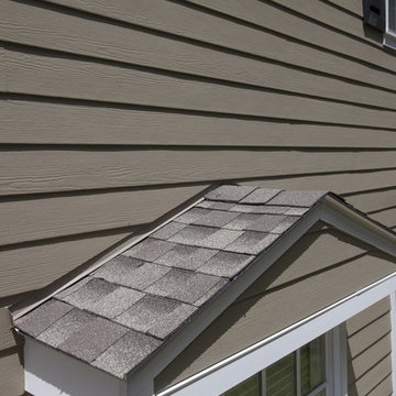 A Woodsy Exterior Upgrade with Hardie Cedarmill Siding