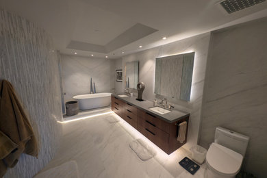 Example of a trendy bathroom design in DC Metro