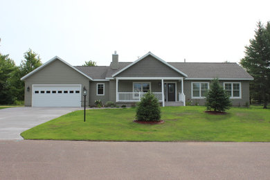 Inspiration for a craftsman exterior home remodel in Other