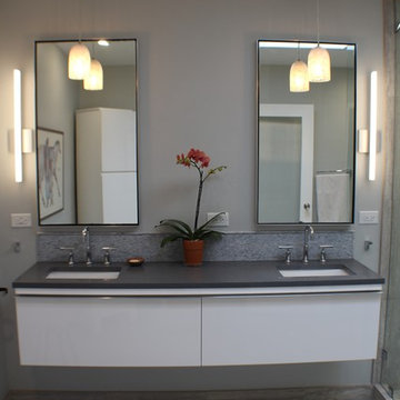 Bay Park Bathroom