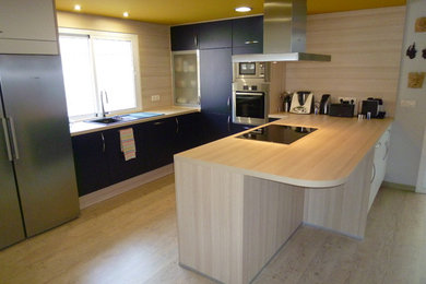 COCINA VIVIENDA EN CERRADO DE CALDERÓN, MÁLAGA.